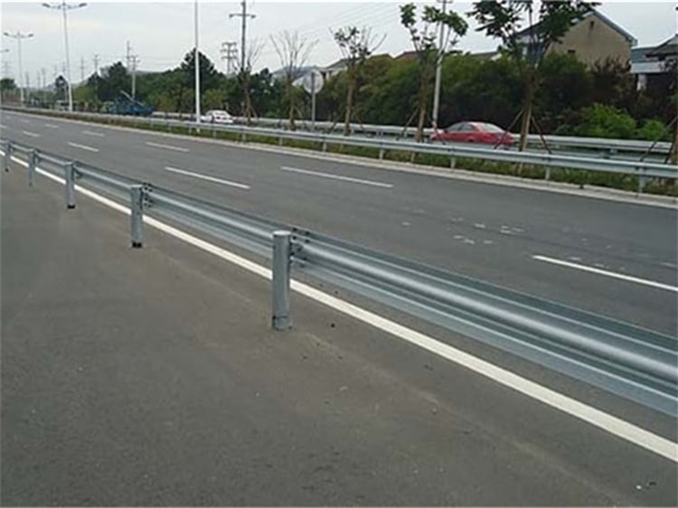 山东冠县高速连接线护栏