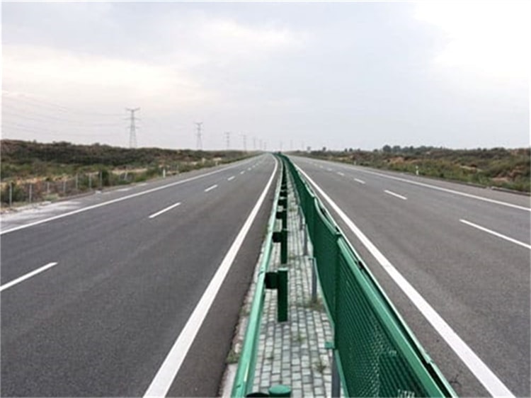 沿黄高速护栏案例